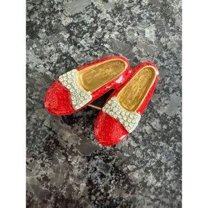 Red Rhinestone “Ruby Slippers” Brooch Pin Gold-Tone Back Decorative Dorothy Oz